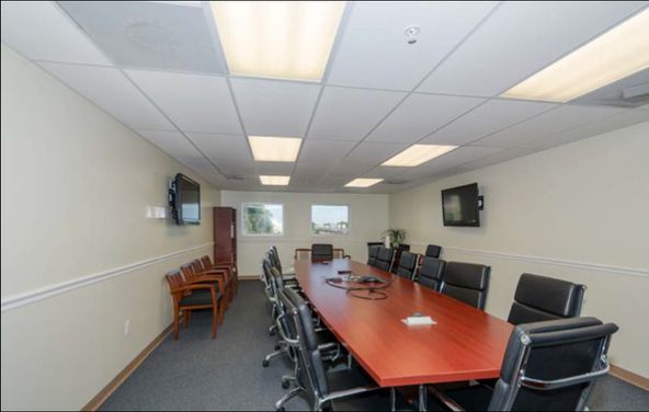Lake's Edge : 9000 NW 15 Street, Doral, FL 33172